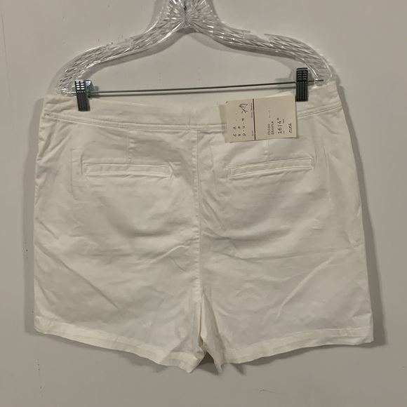 A New Day Stretch Elastizado Shorts Sz 16 NWT, side hidden zipper - Picture 2 of 7